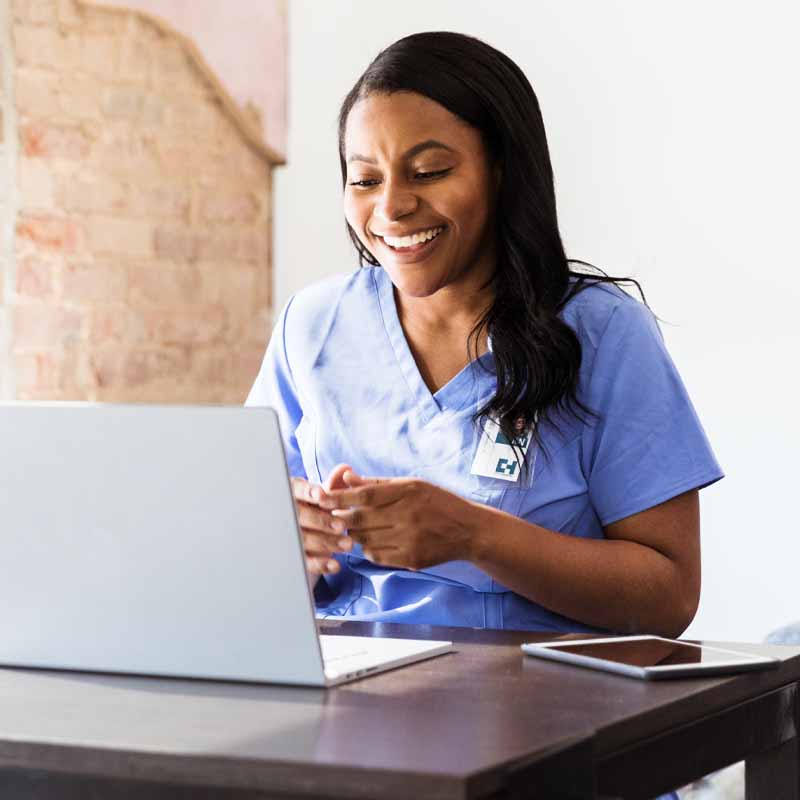 Clinician using Squeezy Clinician using Squeezy